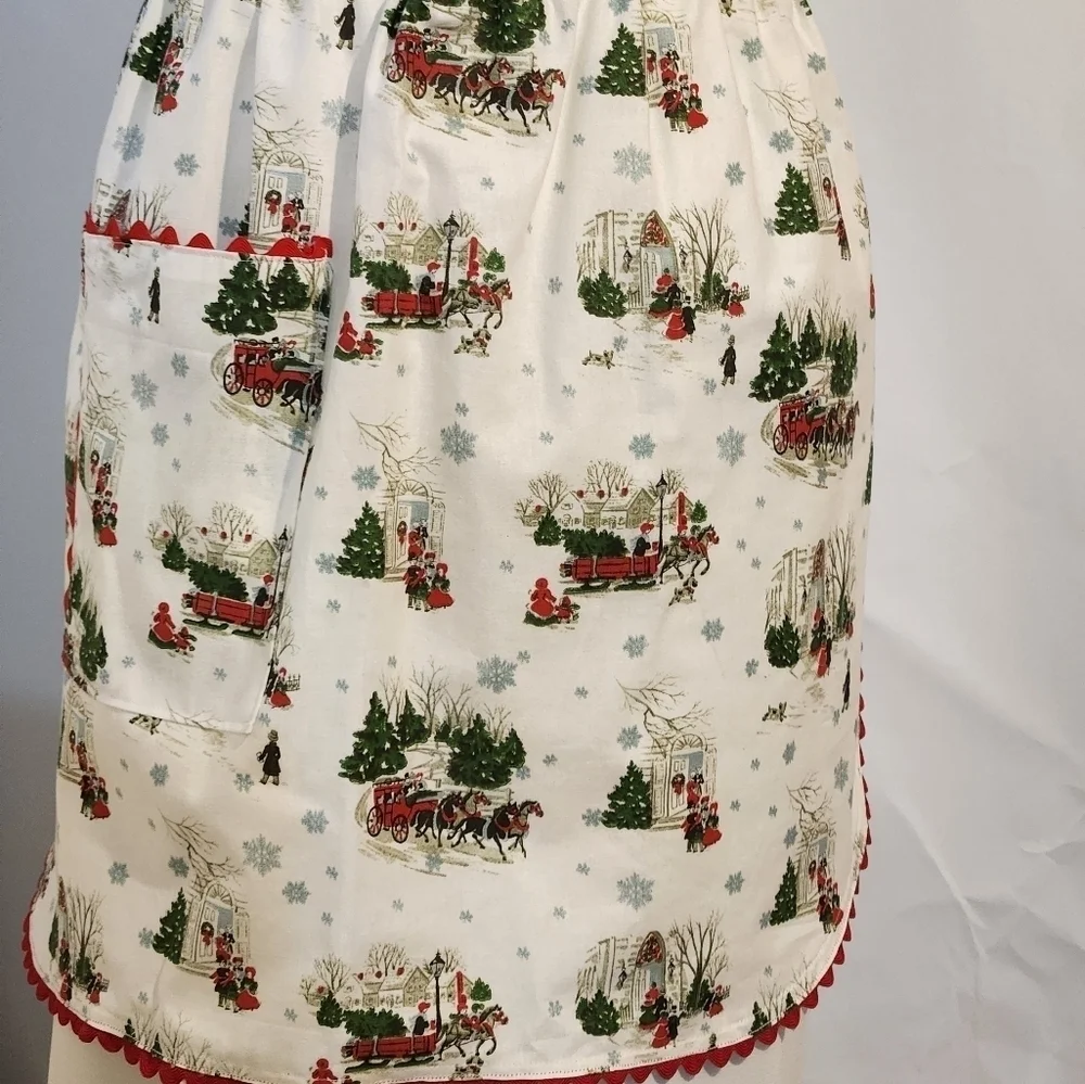 Handmade Vintage Style Christmas Apron White Red Green Rick Rack Trim Large